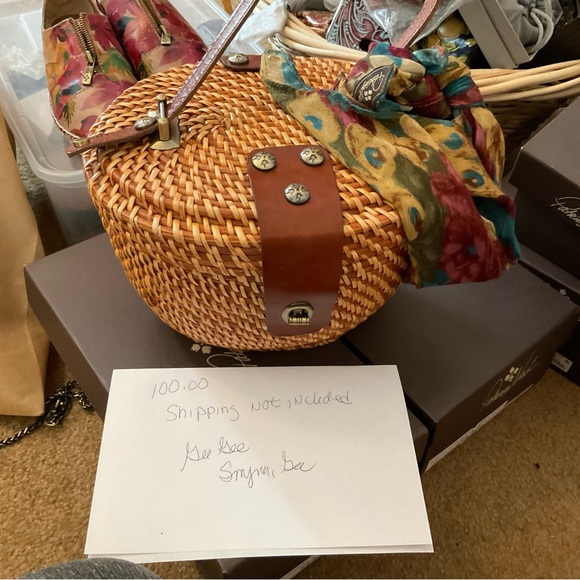 Patricia Nash purse with scarf - Picture 1 of 1